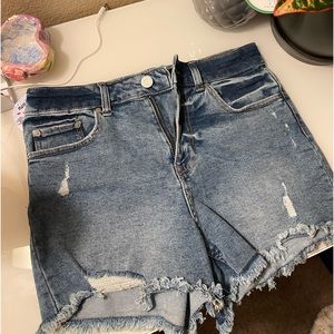 LC LAUREN CONRAD HIGH RISE SHORTS